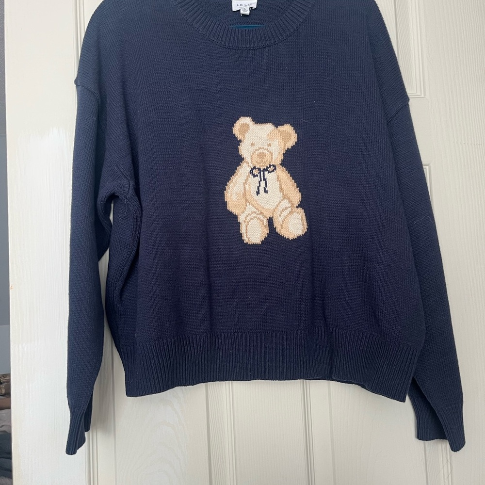 Le Lis Navy Sweater with Bear Motif